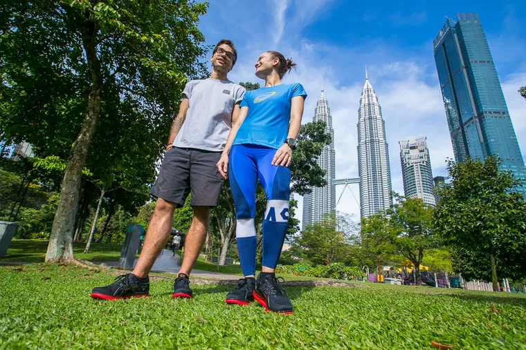 Chevy Rough with a client at the Kuala Lumpur Marathon